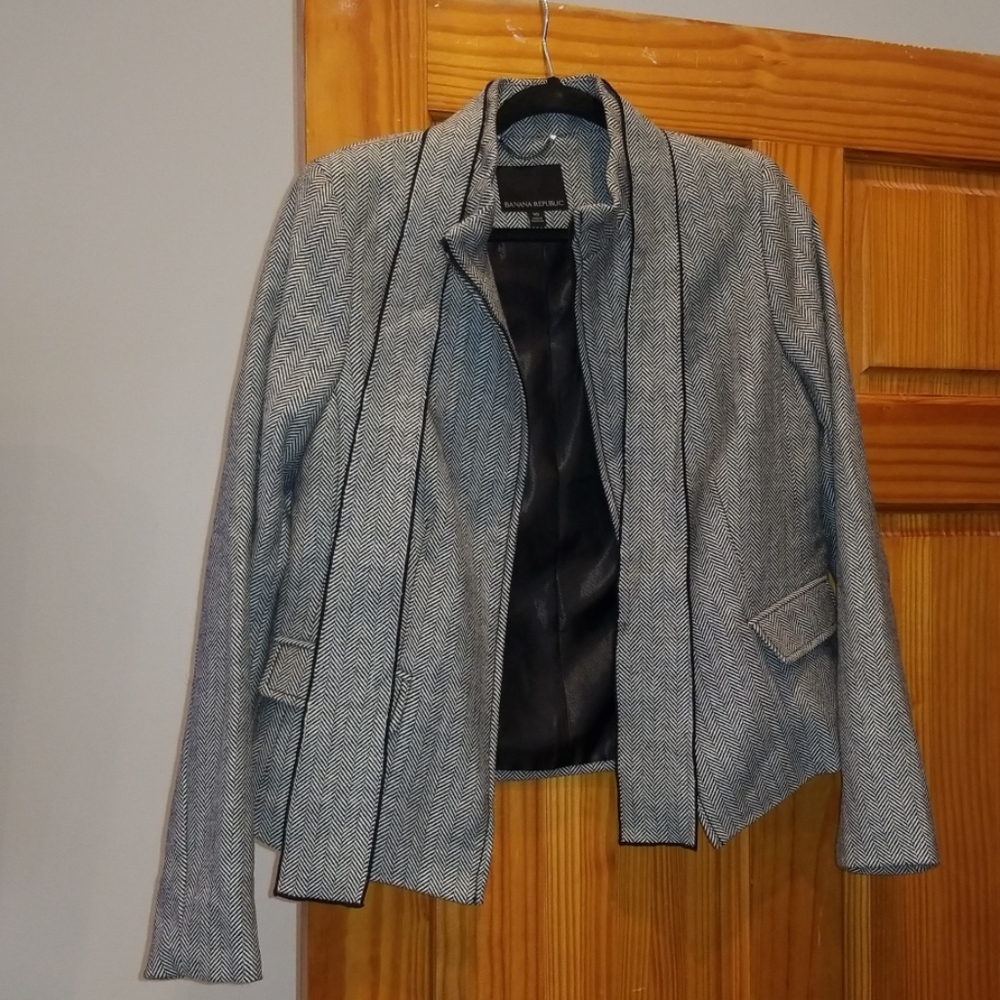 Jacket - Picture 3 of 3